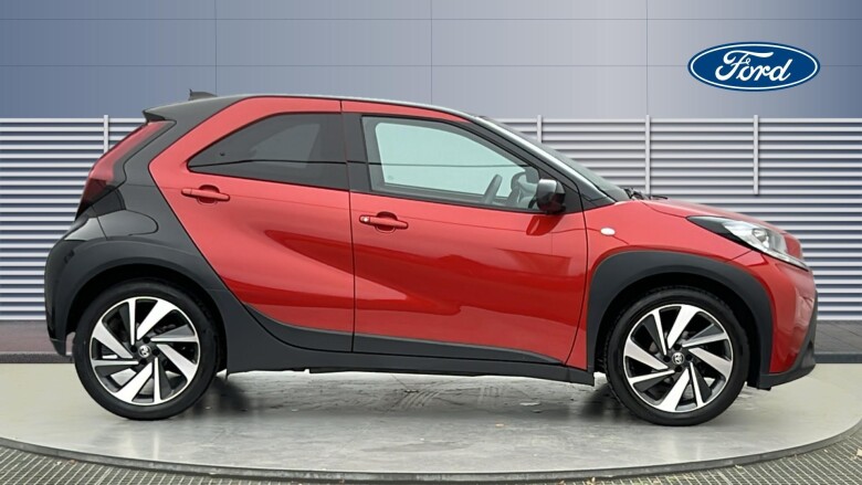 Toyota Aygo X 1.0 VVT-i Edge 5dr Petrol Hatchback